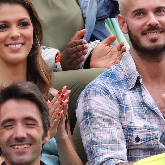 Iris Mittenaere, Miss France 2016, Miss Univers 2016 et Matt Pokora dans les tribunes des internationaux de France de Roland Garros à Paris le 30 mai 2017. © Cyril Moreau / Dominique Jacovides / Bestimage