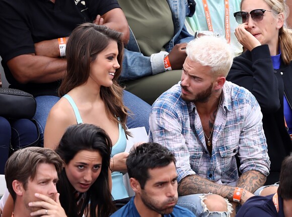 Iris Mittenaere, Miss France 2016, Miss Univers 2016 et Matt Pokora dans les tribunes des internationaux de France de Roland Garros à Paris le 30 mai 2017. © Cyril Moreau / Dominique Jacovides / Bestimage