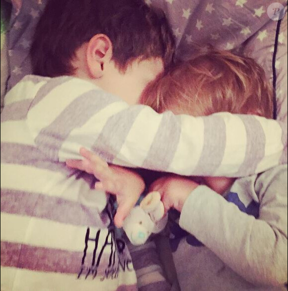 Mathieu Johann partage une photo de ses fils Louis et Marin sur Instagram le 28 août 2016.