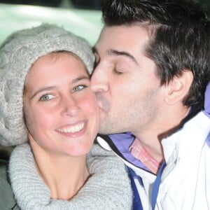 Mathieu Johann et sa compagne Clémence Castel - Show "Milka rêve de neige" au Stade de France, le 22 décembre 2008.