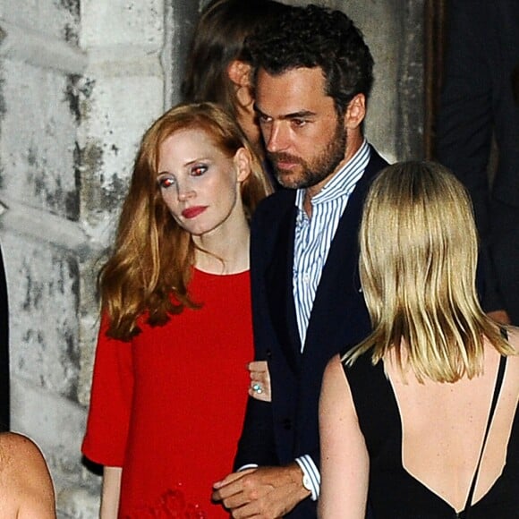 Jessica Chastain et son fiancé Gian Luca Passi de Preposulo lors de la fête à la veille de leur mariage à Venise, le 9 juin 2017.