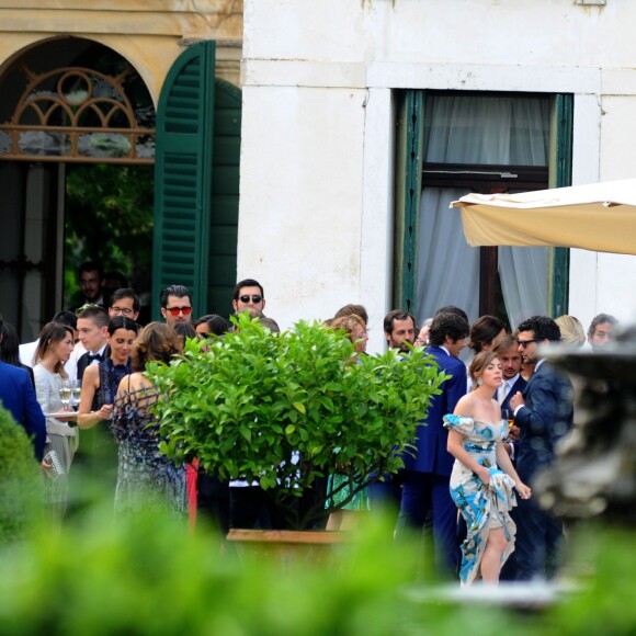 Les invités arrivent au mariage de Jessica Chastain et de Gian Luca Passi de Preposulo à la Villa Tiepolo Passi à Trévise en Italie le 10 juin 2017.
