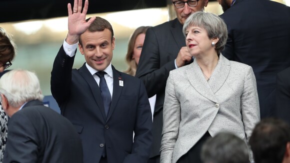 Emmanuel Macron : Président détendu au Stade de France, qui vibre pour les Bleus