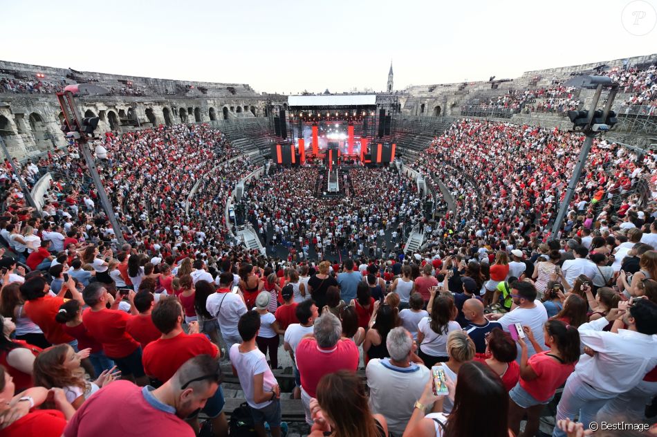 Concert Arenes De Lutece Fete De La Musique Exclusif - Une vue générale pendant le passage de Charlie Puth sur