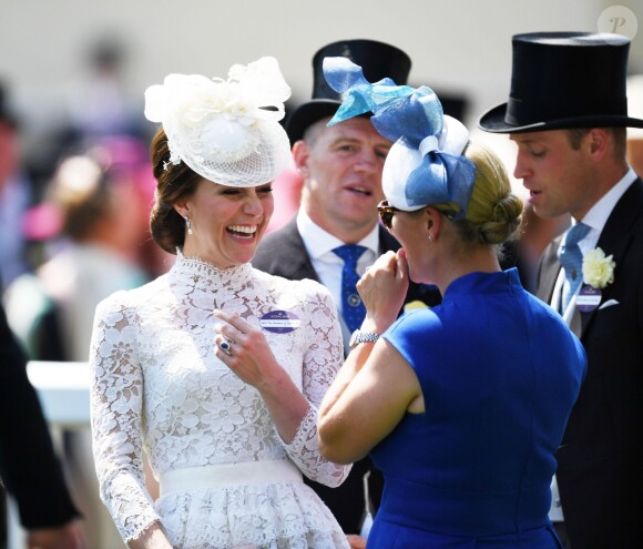 Catherine (Kate) Middleton, duchesse de Cambridge, le prince William, duc de Cambridge, Zara Phillips (Zara Tindall), Mike Tindall - La famille royale d'Angleterre lors de la première journée des courses hippiques "Royal Ascot" le 20 juin 2017.