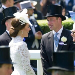 Catherine (Kate) Middleton, duchesse de Cambridge, Le prince William, duc de Cambridge - La famille royale d'Angleterre lors de la première journée des courses hippiques "Royal Ascot" le 20 juin 2017.