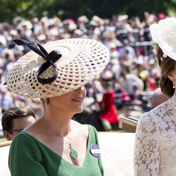 Catherine (Kate) Middleton, duchesse de Cambridge, Sophie Rhys-Jones, comtesse de Wessex - La famille royale d'Angleterre lors de la première journée des courses hippiques "Royal Ascot" le 20 juin 2017.