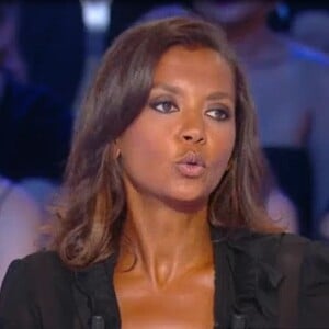 Karine Le Marchand répond aux rumeurs la disant "princesse" capricieuse sur le tournage de L'amour est dans le pré, dans Salut les terriens ! sur C8 le 24 juin 2017.