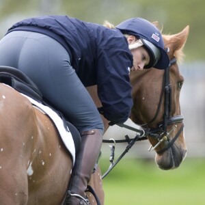 Zara Phillips et son cheval Toytown en 2009 lors du concours complet de Badminton. Toytown est mort à l'âge de 24 ans le 27 juin 2017.
