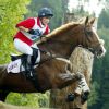 Zara Phillips et son cheval Toytown en 2002 lors des championnats d'Europe en Autriche. Toytown est mort à l'âge de 24 ans le 27 juin 2017.