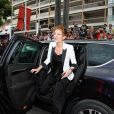 Natacha Polony arrive en voiture officielle du festival pour la montée des marches du film "L'Amant Double" lors du 70ème Festival International du Film de Cannes, le 26 mai 2017.