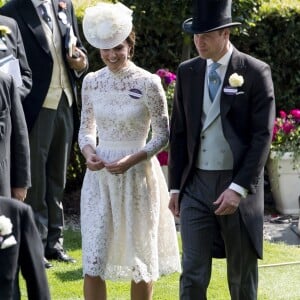 La duchesse Catherine de Cambridge et le prince William au Royal Ascot le 20 juin 2017.