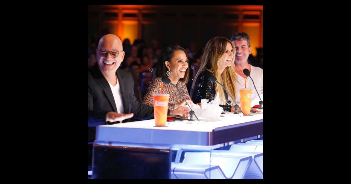 Howie Mandel, Mel B, Heidi Klum et Simon Cowell sur le plateau d