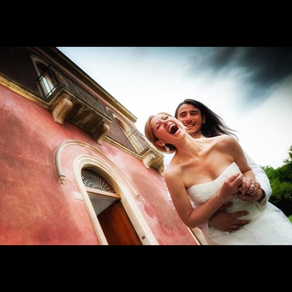 Lara Fabian dévoile la photo de son mariage. Juin 2013