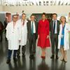 La première dame des Etats-Unis Melania Trump visite accompagnée de Martin Hirsch l'hôpital Necker à Paris, 13 juillet 2017.