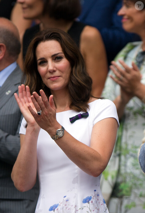 Kate Middleton et le prince William assistaient le 16 juillet 2017 à la finale du tournoi de Wimbledon entre Roger Federer et Marin Cilic, à Londres.