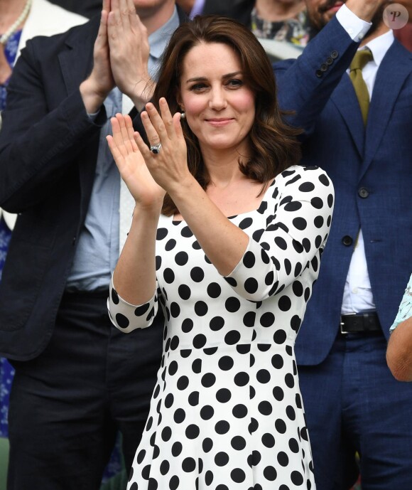 Kate Middleton, duchesse de Cambridge, lors de l'ouverture du tournoi de tennis de Wimbledon à Londres, le 3 juillet 2017.