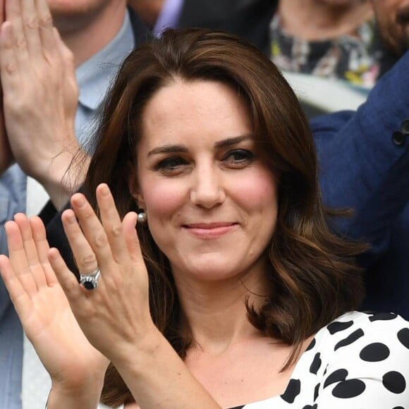 Kate Middleton, duchesse de Cambridge, lors de l'ouverture du tournoi de tennis de Wimbledon à Londres, le 3 juillet 2017.