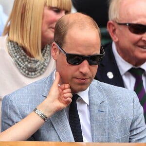 Kate Middleton, duchesse de Cambridge, marraine du All England Lawn Tennis and Croquet Club, assistait le 16 juillet 2017 avec son mari le prince William à la finale de Wimbledon entre Roger Federer et Marin Cilic. Le Suisse a remporté son 8e Wimbledon et son 19e tournoi du Grand Chelem.