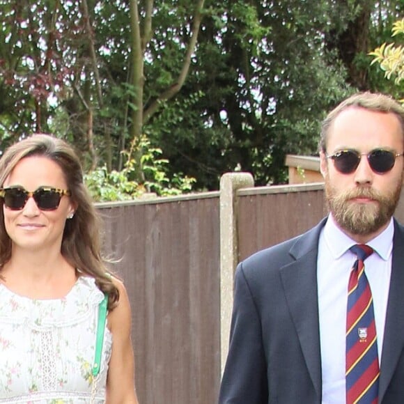 Pippa Middleton et son frère James Middleton le 16 juillet 2017 à Wimbledon pour la finale entre Roger Federer et Marin Cilic. Le Suisse a remporté son 8e Wimbledon et son 19e tournoi du Grand Chelem.