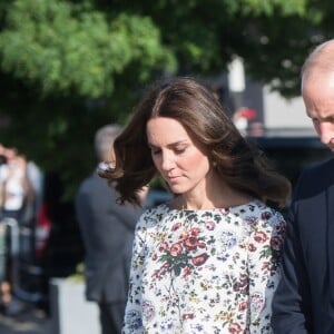 Kate Middleton et le prince William au Musée de la solidarité européenne à Gdansk le 18 juillet 2017, où ils ont eu l'ancien président Lech Walesa pour guide, au cours de leur visite officielle en Pologne.