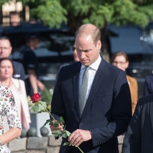 Kate Middleton et le prince William au Musée de la solidarité européenne à Gdansk le 18 juillet 2017, où ils ont eu l'ancien président Lech Walesa pour guide, au cours de leur visite officielle en Pologne.