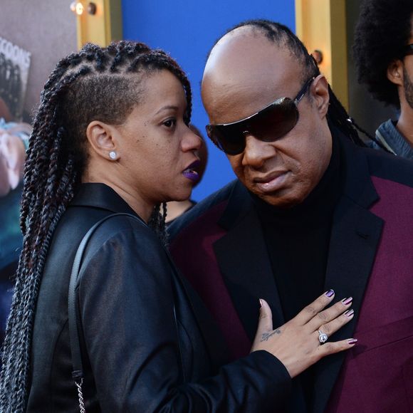 Stevie Wonder et Tomeeka Robyn Bracy à la première du film d'animation "Sing" au Microsoft Theater à Los Angeles le 3 décembre 2016
