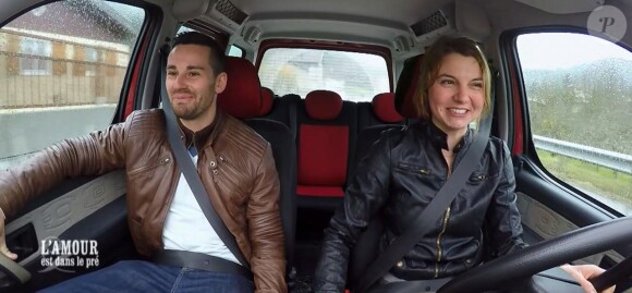 Nathalie et son prétendant Bastien dans "L'amour est dans le pré", sur M6 le 7 août 2017.