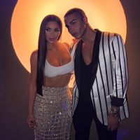 Kim Kardashian : Sexy et irrésistible pour soutenir Olivier Rousteing