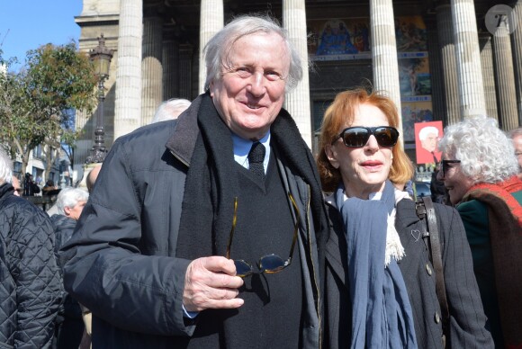 Claude Rich et sa femme Catherine Rich - Funérailles d'Alain Resnais en l'église Saint-Vincent-de-Paul à Paris le 10 mars 2014.