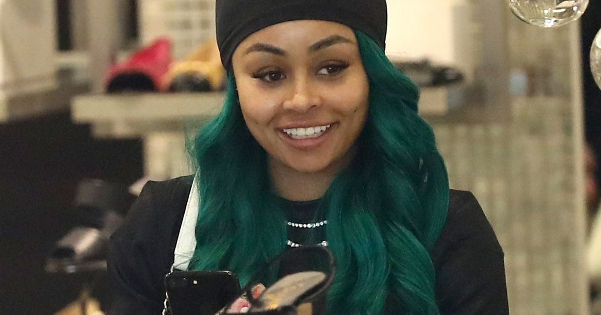 Blac Chyna fait du shopping chez Saks Fifth Ave à Beverly Hills le 15