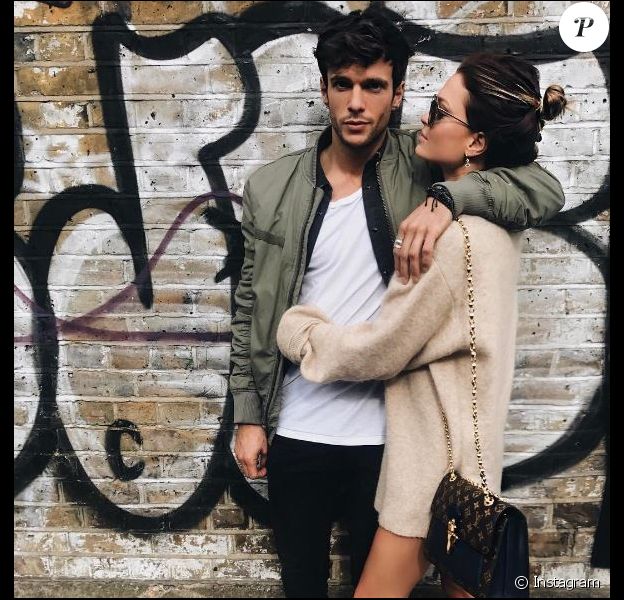 Caroline Receveur et son chéri Hugo Philip s'affichent sur Instagram.