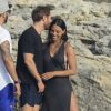 David Guetta et sa compagne Jessica Ledon passent leurs vacances avec des amis à Formentera en Espagne le 27 juin 2017.