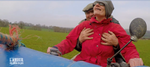 Gérard et ses prétendantes Anne-Marie et Iris, le 14 août 2017 dans "L'amour est dans le pré" sur TF1.