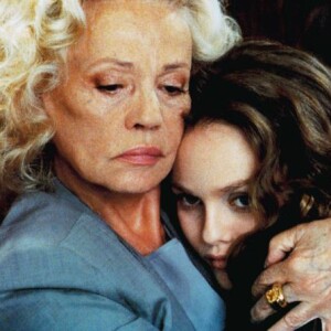 Vanessa Paradis et Jeanne Moreau dans Un amour de sorcière (1997).