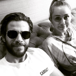 Liam Hemsworth et Miley Cyrus sur une photo publiée sur Instagram le 10 juillet 2017