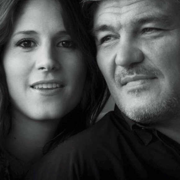 David Douillet a épousé Vanessa Carrara le 19 août 2017. Le couple pose sur une photo publiée sur Facebook le 13 juillet 2016.