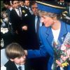 Lady Diana et le prince William en 1991 à Cardiff lors du premier déplacement officiel du jeune prince.