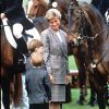 Lady Di avec les princes William et Harry à Badminton en avril 1991.