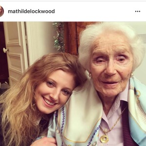 Mathilde Lockwood (fille de Didier Lockwood) et son arrière-grand-mère Gisèle Casadesus le 25 décembre 2016 - Orlando Bloom, découvrez les membres célèbres de sa famille en France et ses attaches en Charente-Maritime notamment à l'île de Ré.