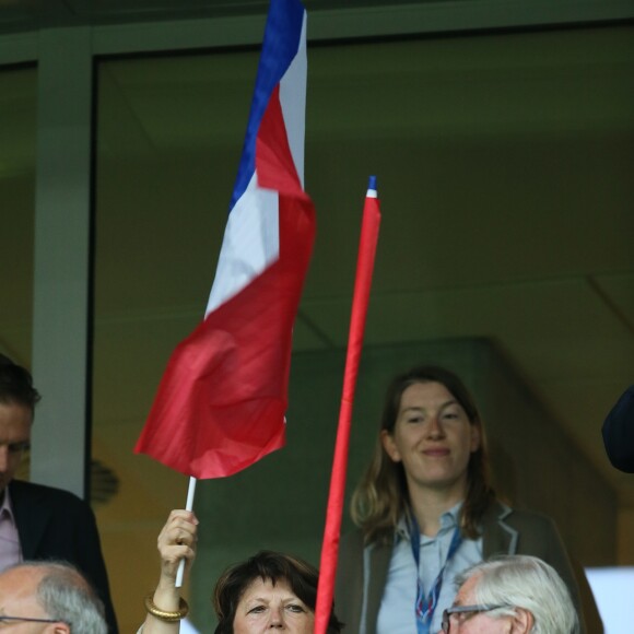 Martine Aubry et son mari Jean-Louis Brochen au match amical France-Jamaïque à Lille le 8 juin 2014.