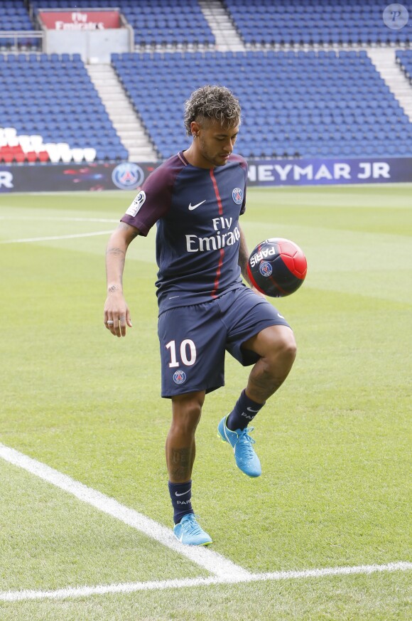 Neymar Jr au Parc des Princes. Paris, le 4 août 2017.