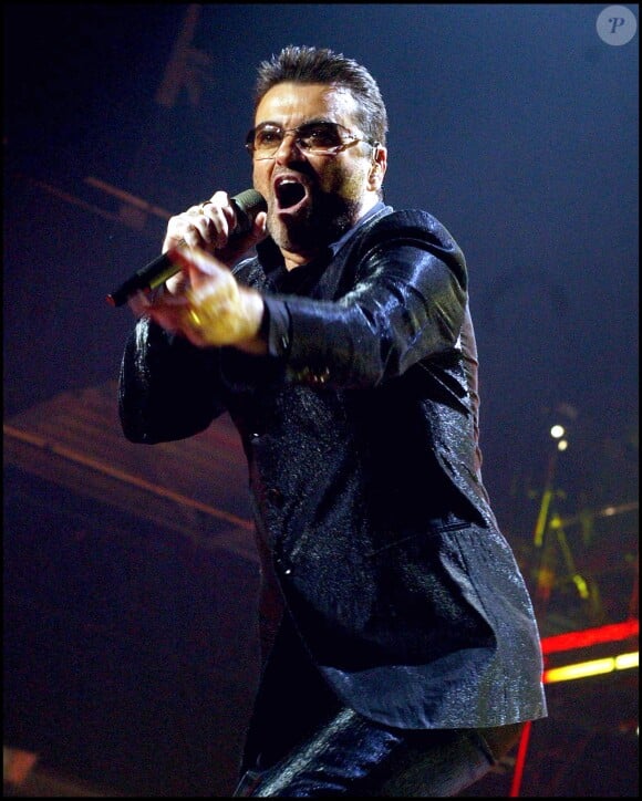 George Michael lors d'un concert à Dublin en 2006.