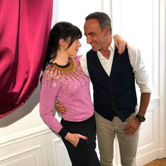 Nolwenn Leroy avec Nikos Aliagas pour l'enregistrement de "50' inside" diffusé le 9 septembre 2017 sur TF1.