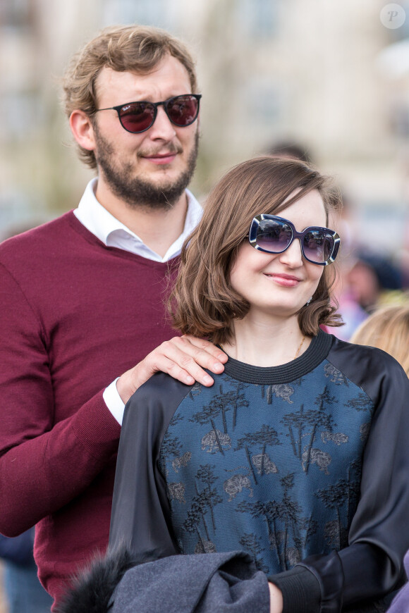 Amaury Leveaux et sa compagne Elizaveta - Les Dimanches au Galop à l'Hippodrome d'Auteuil, Paris le 3 avril 2016.© Florian Leger / Share & Dare via Bestimage