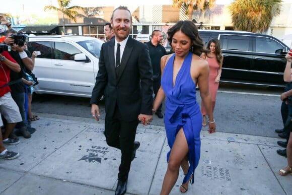 Le DJ David Guetta et sa compagne Jessica Ledon - Arrivées au mariage d'Isabela Rangel et David Grutman à Miami le 23 avril 2016.