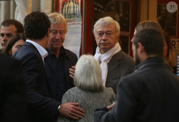 Régis Wargnier et Alain Wermus lors de la cérémonie en hommage à Paul Wermus au Cinéma Mac Mahon à Paris le 22 septembre 2017.