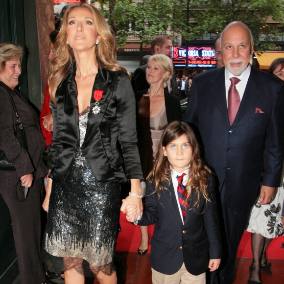 Céline Dion, son mari René Angélil et son fils René-Charles - René Angélil fait son entrée au musée Grévin, Paris, le 22 mai 2008.