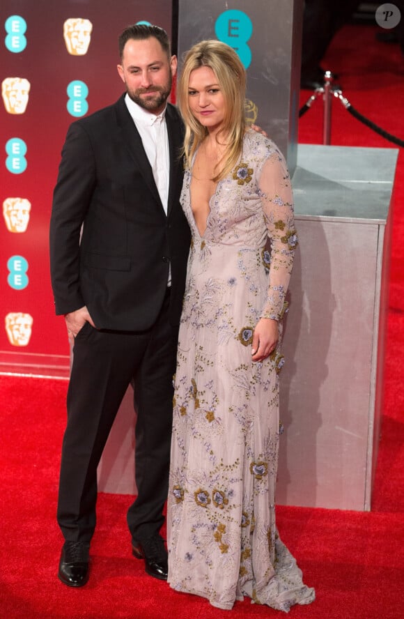 Preston J.Cook and et sa fiancée Julia Stiles - Arrivée des people à la cérémonie des British Academy Film Awards (BAFTA) au Royal Albert Hall à Londres, le 12 février 2017.