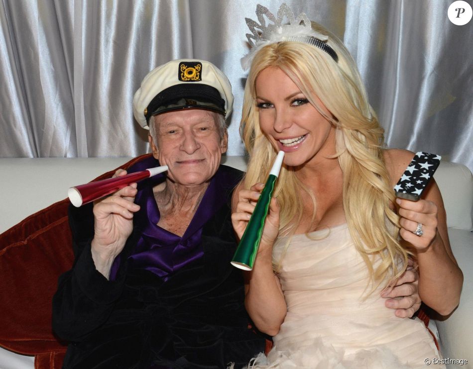 Hugh Hefner (86 ans), patron de Playboy a epousé Crystal Harris (26 ans) dans le cadre d&#039;une ceremonie intime à la celebre Playboy Mansion a Los Angeles le 31 Decembre 2012.